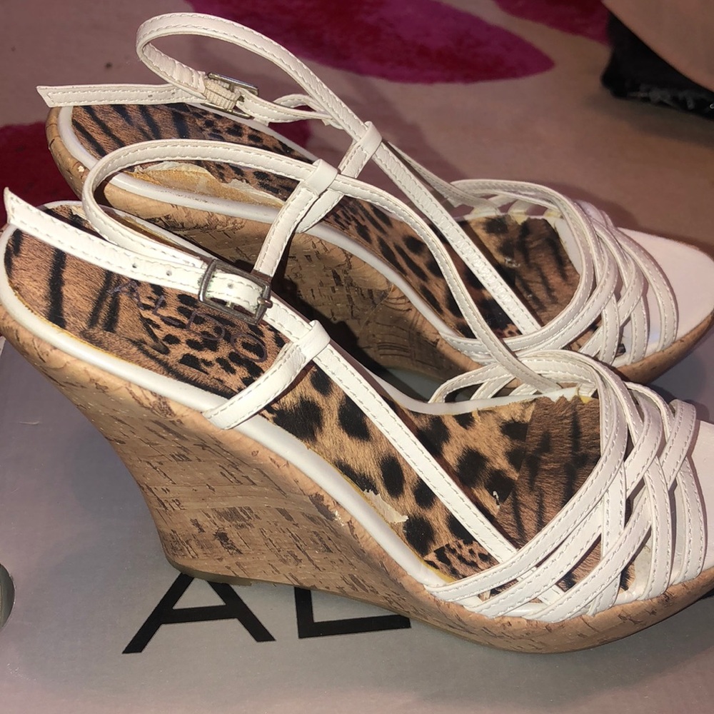 Wedges - Picture 2 of 6